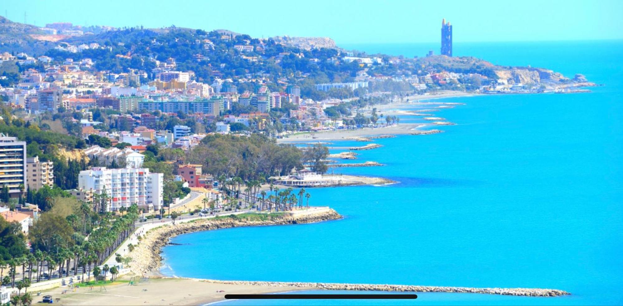 Estrella Playa Apartment Малага Екстериор снимка